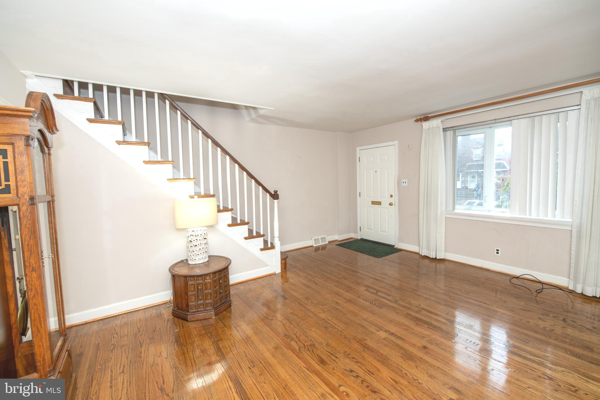 MAYFAIR (EAST) - Residential