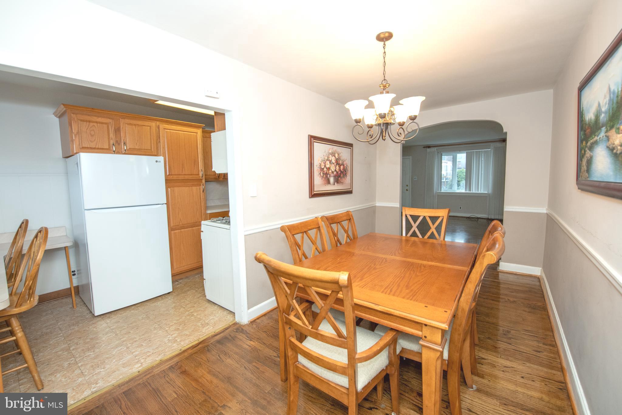 MAYFAIR (EAST) - Residential