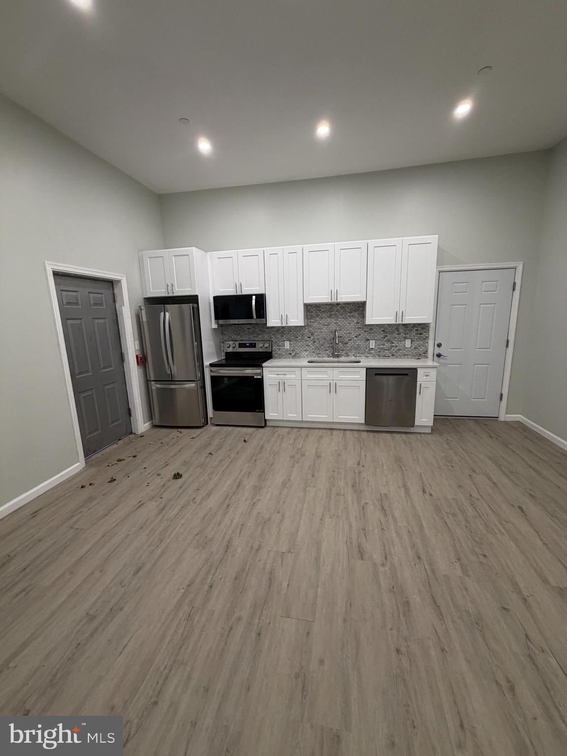 GERMANTOWN - Residential Lease