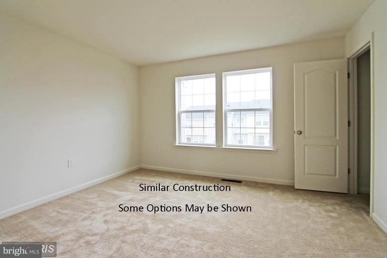 RIVERSIDE VILLAGES - Residential