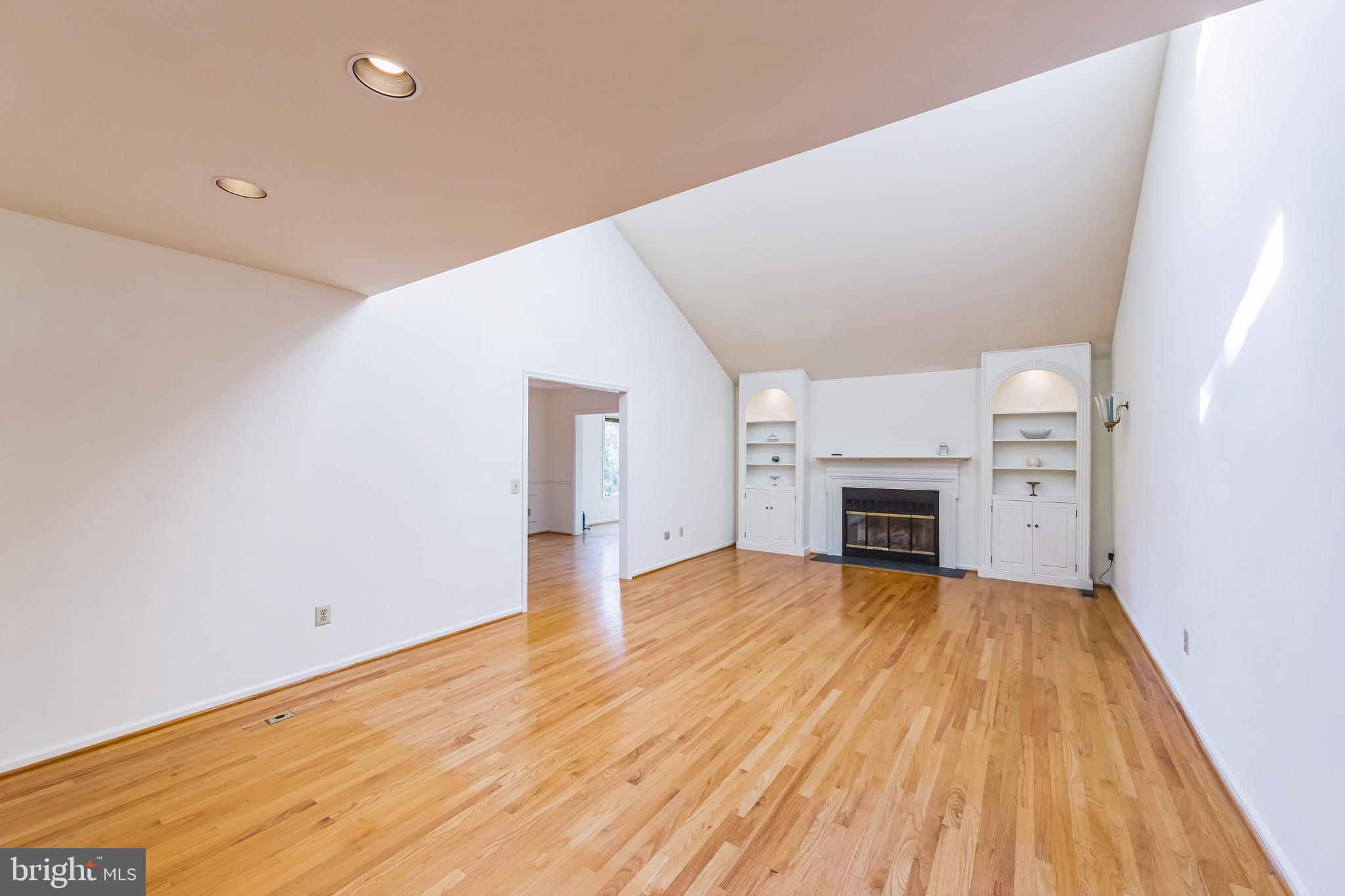 HERSHEYS MILL - Residential