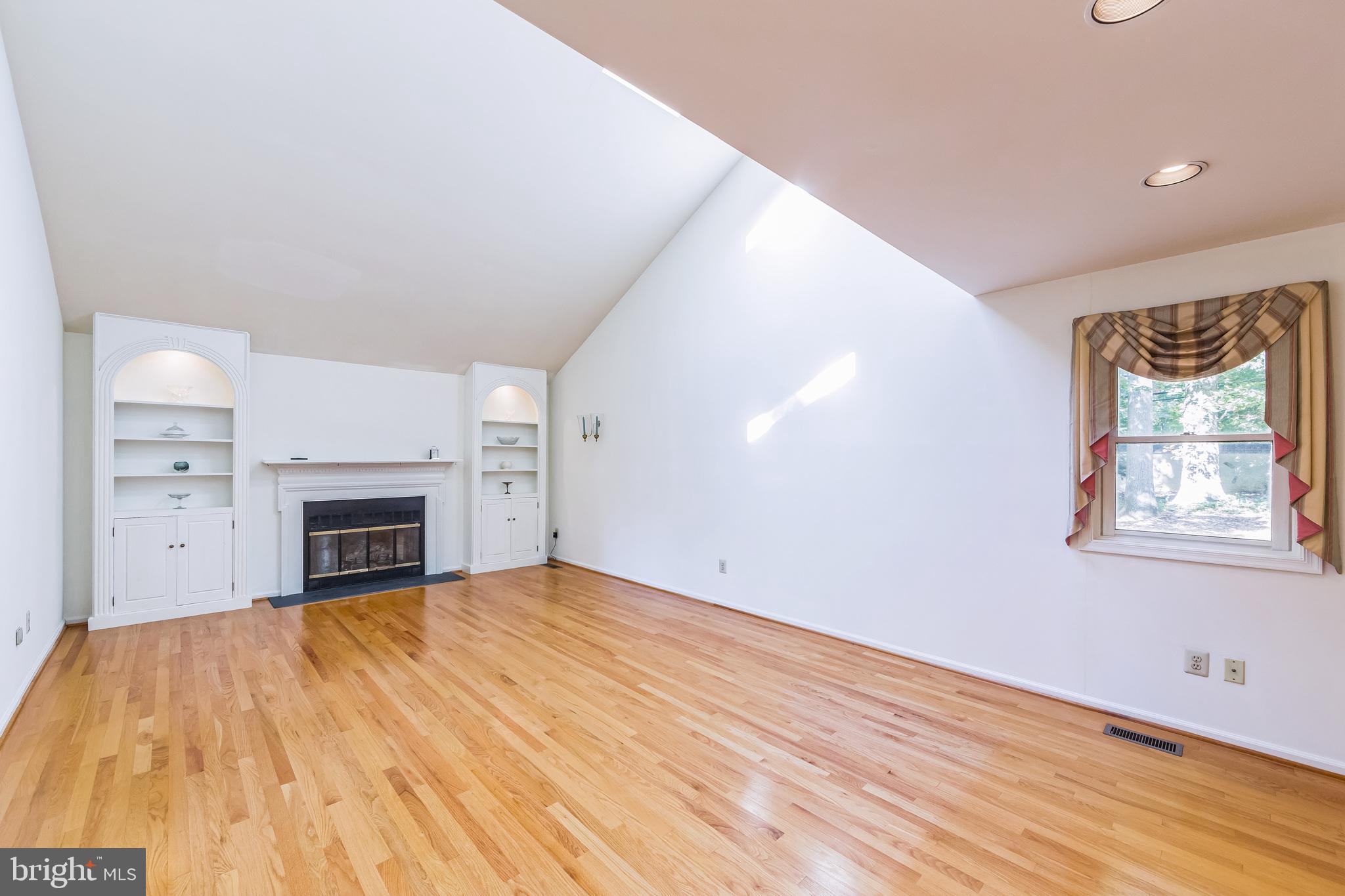 HERSHEYS MILL - Residential