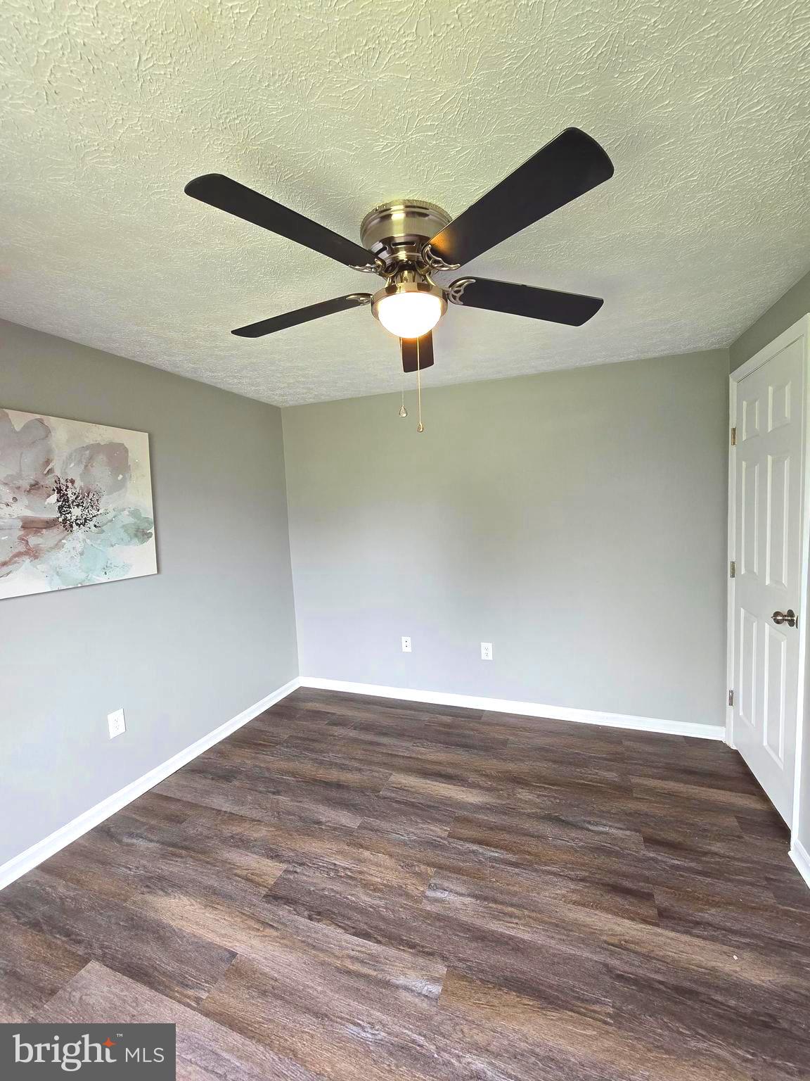 WOODBRIDGE CENTER - Residential