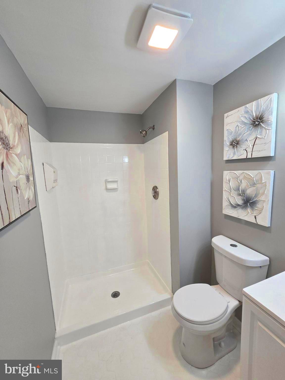 WOODBRIDGE CENTER - Residential