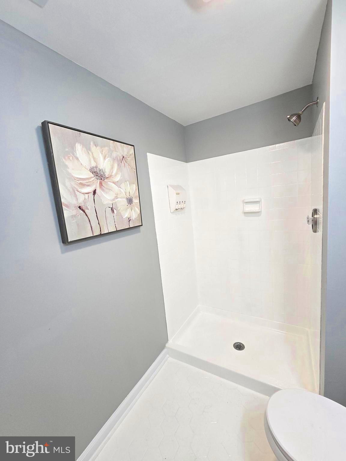 WOODBRIDGE CENTER - Residential