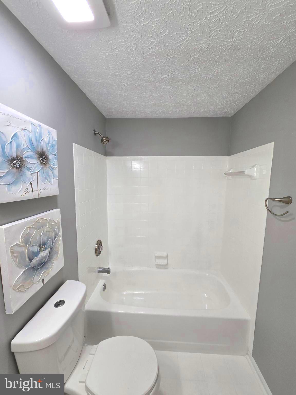 WOODBRIDGE CENTER - Residential