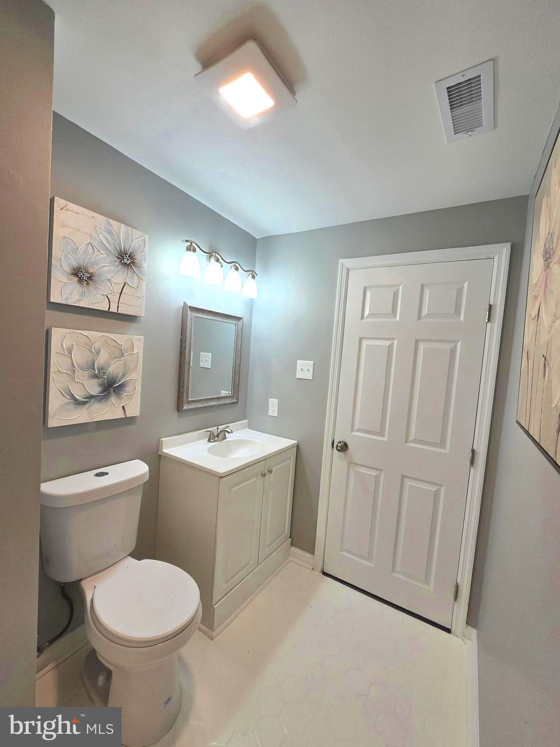 WOODBRIDGE CENTER - Residential