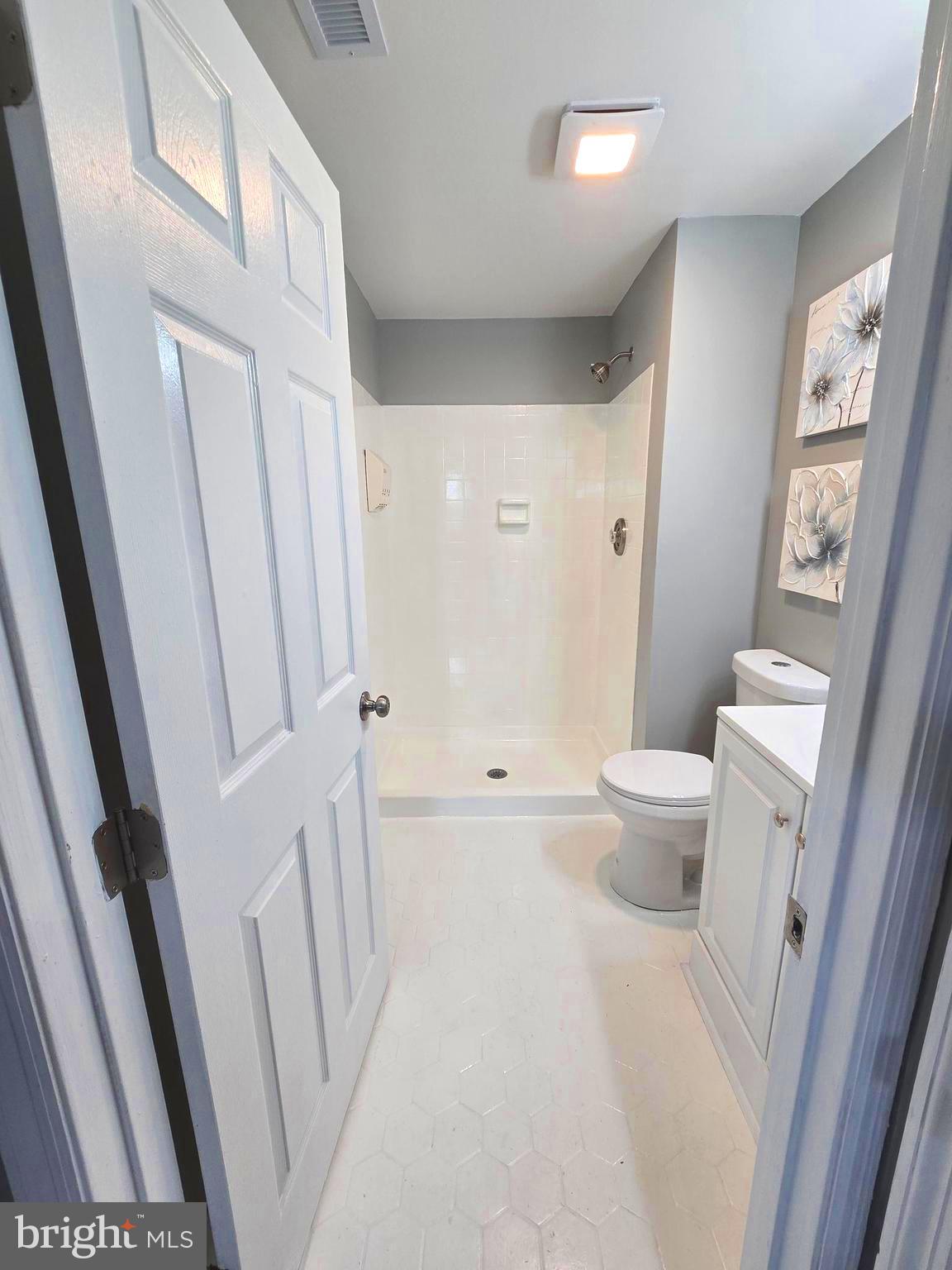 WOODBRIDGE CENTER - Residential