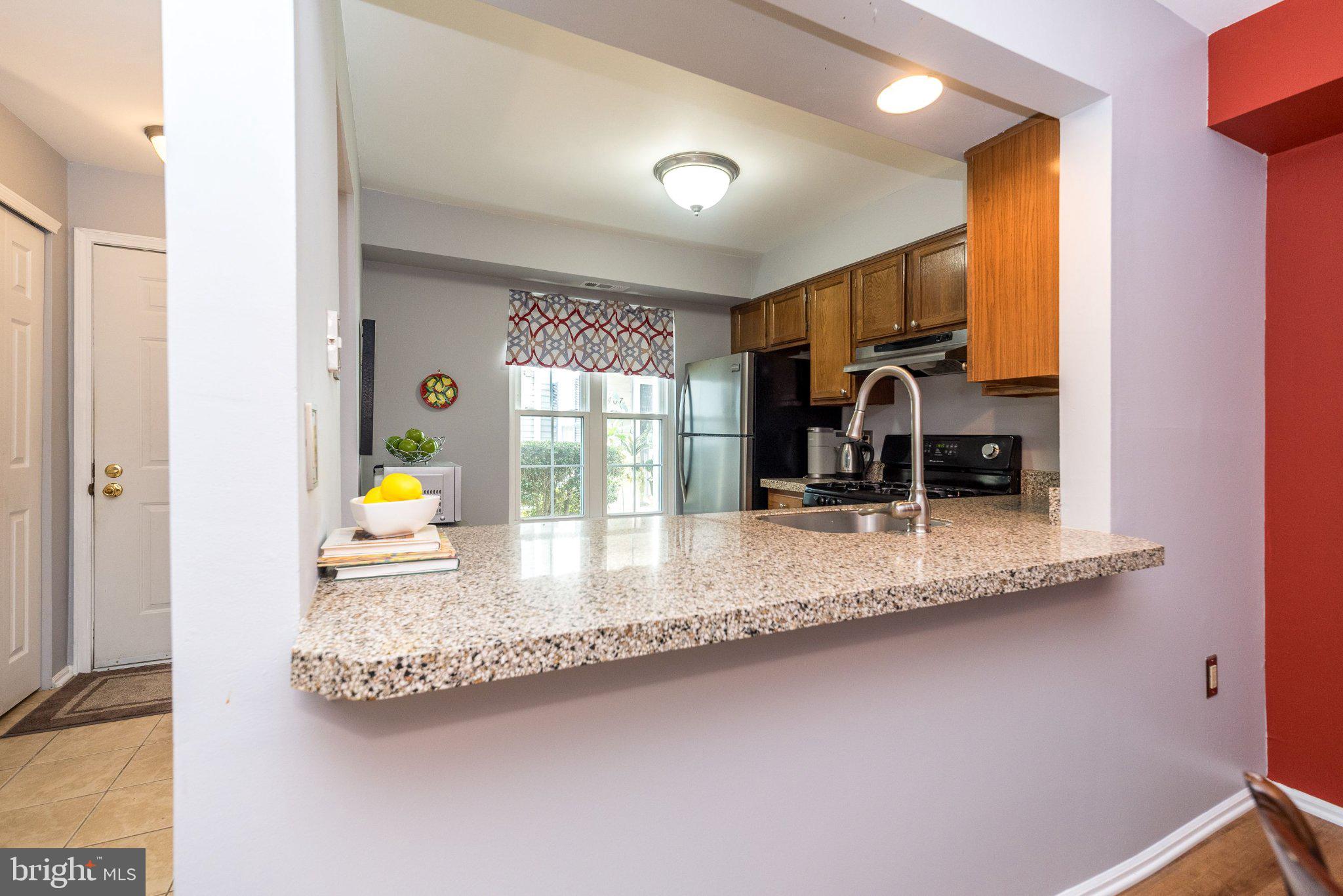 SOCIETY PL - Residential