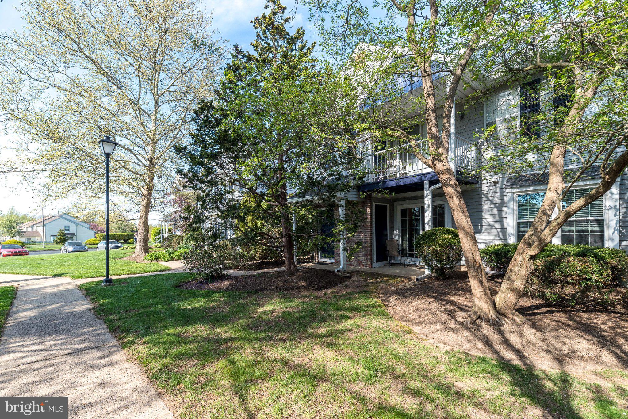 SOCIETY PL - Residential