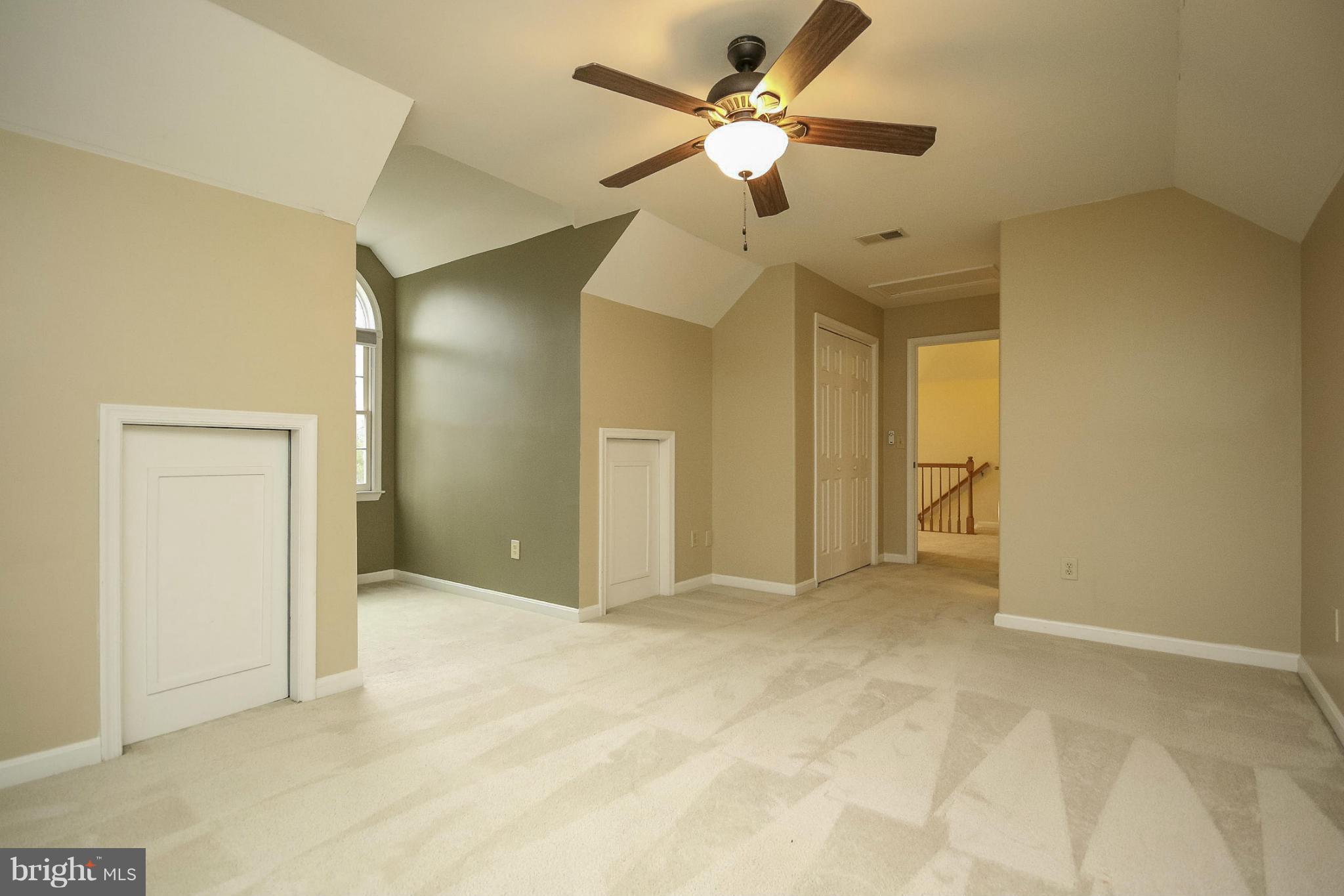 SOUTH WALES - Residential