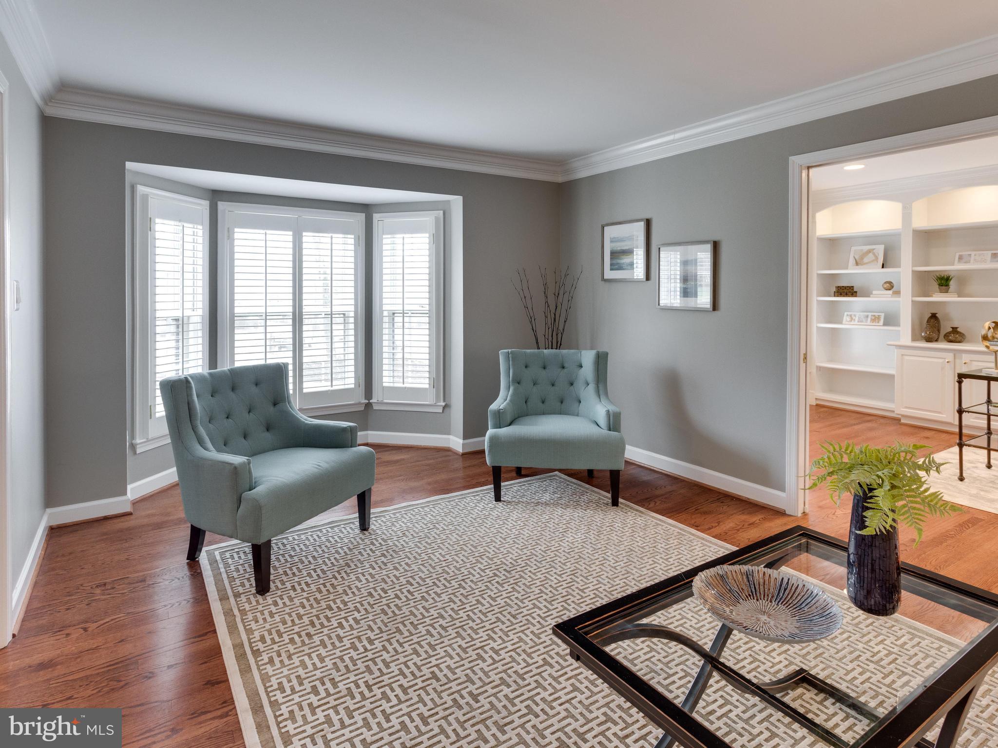 RESTON - Residential