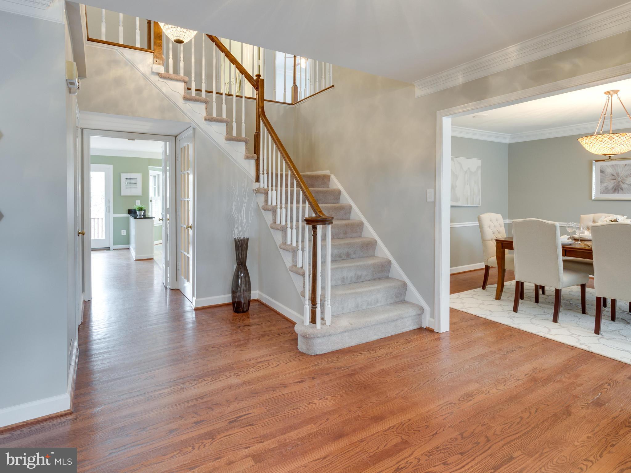 RESTON - Residential