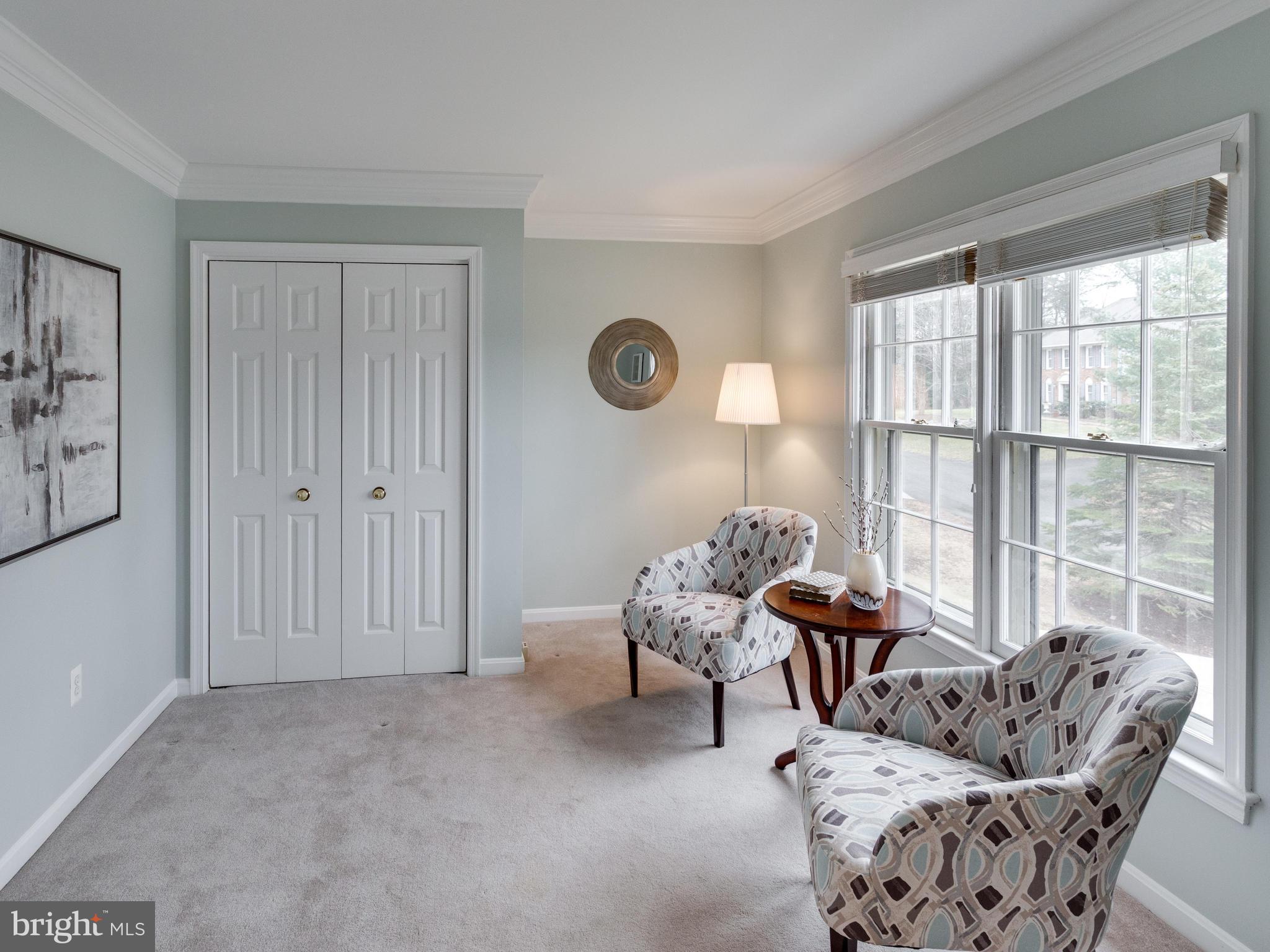 RESTON - Residential