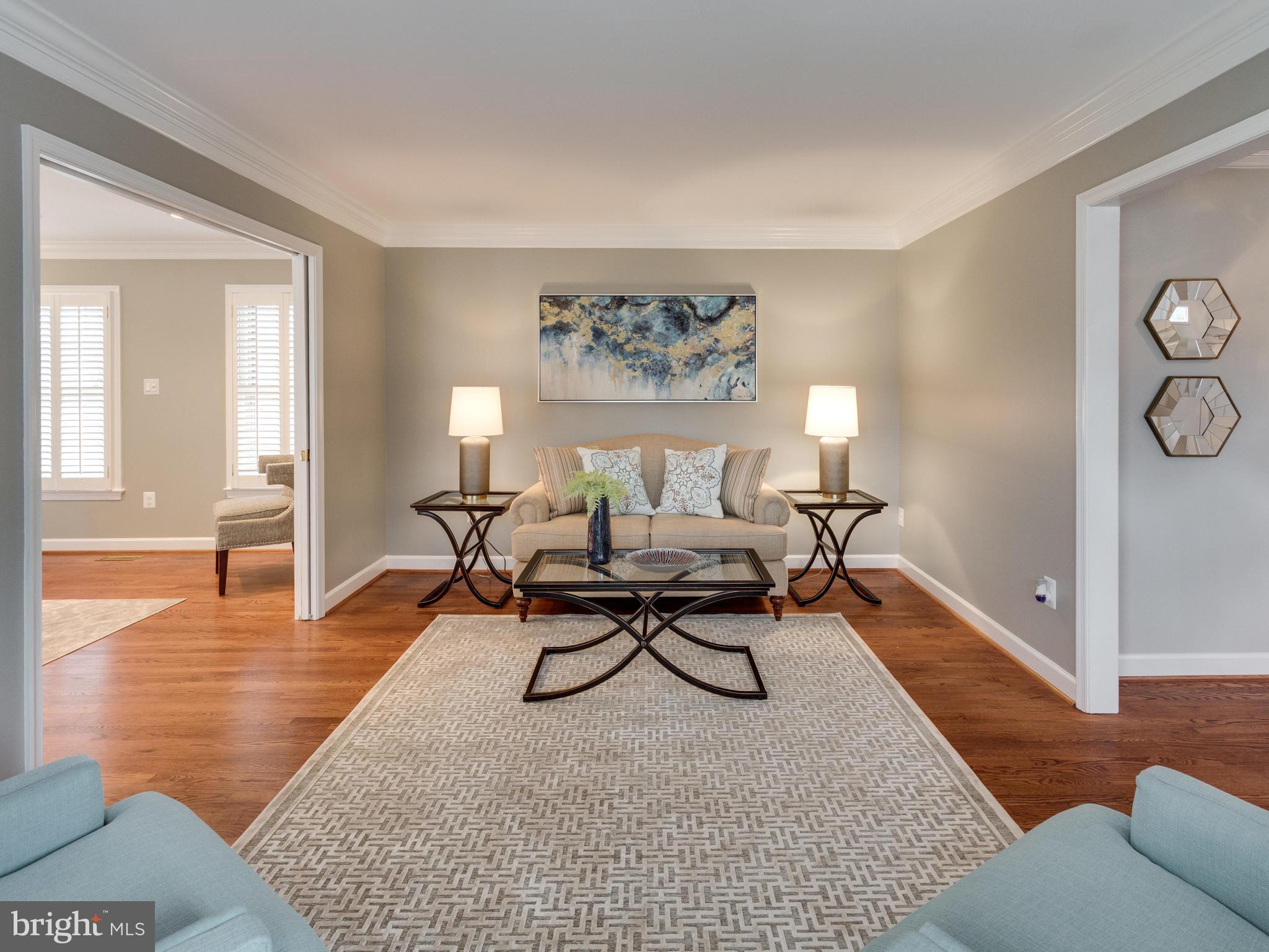 RESTON - Residential