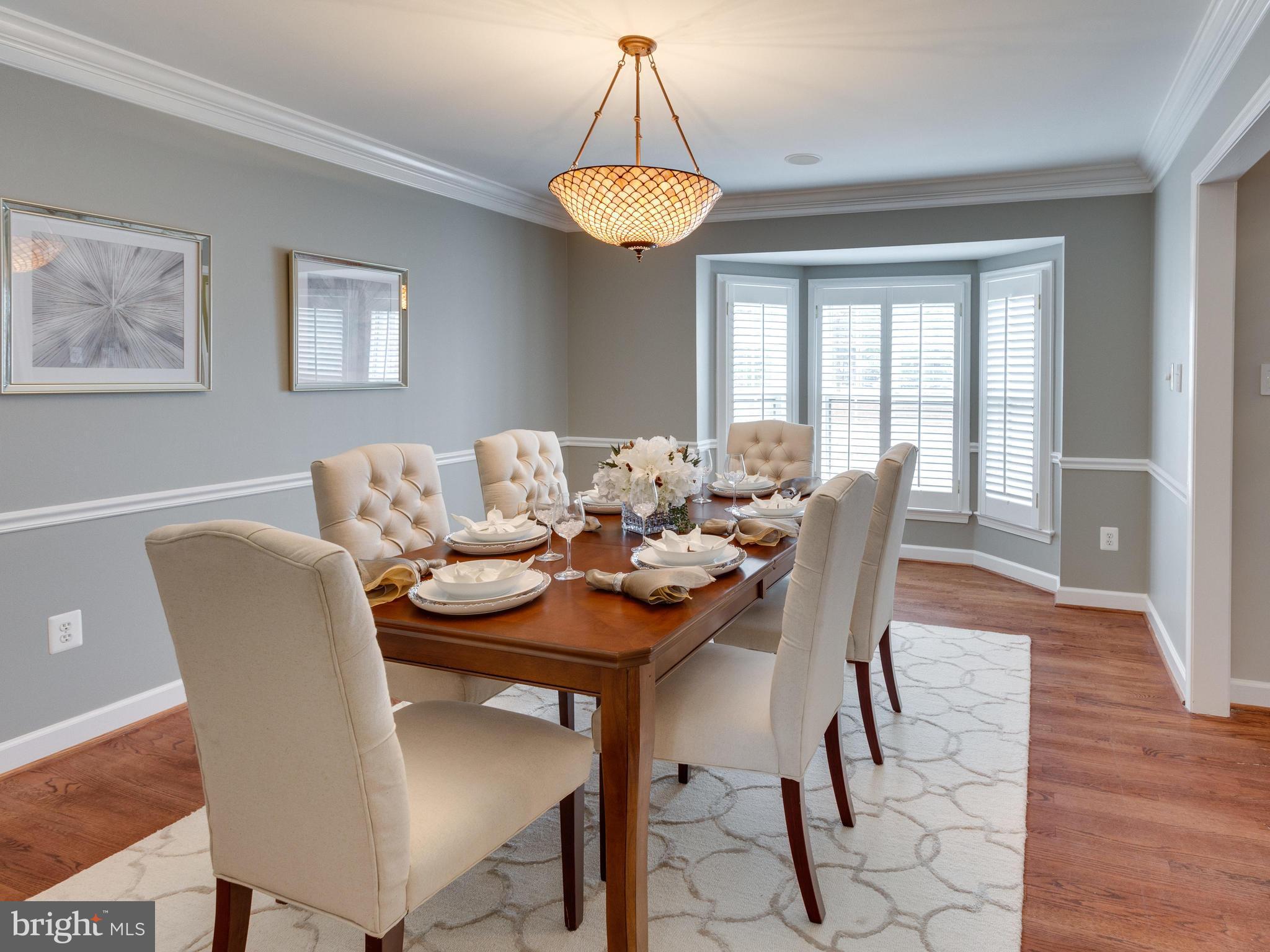 RESTON - Residential