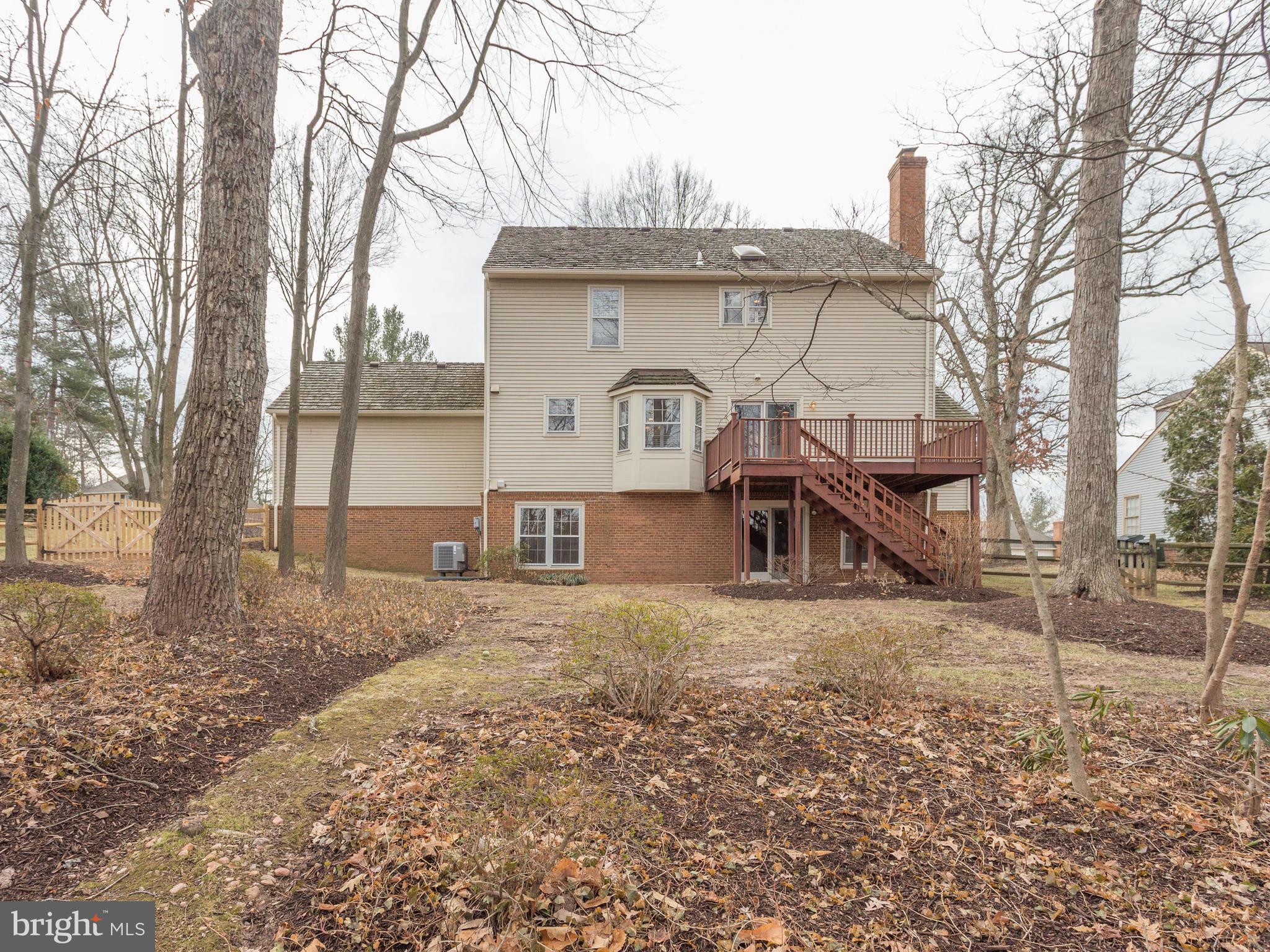 RESTON - Residential