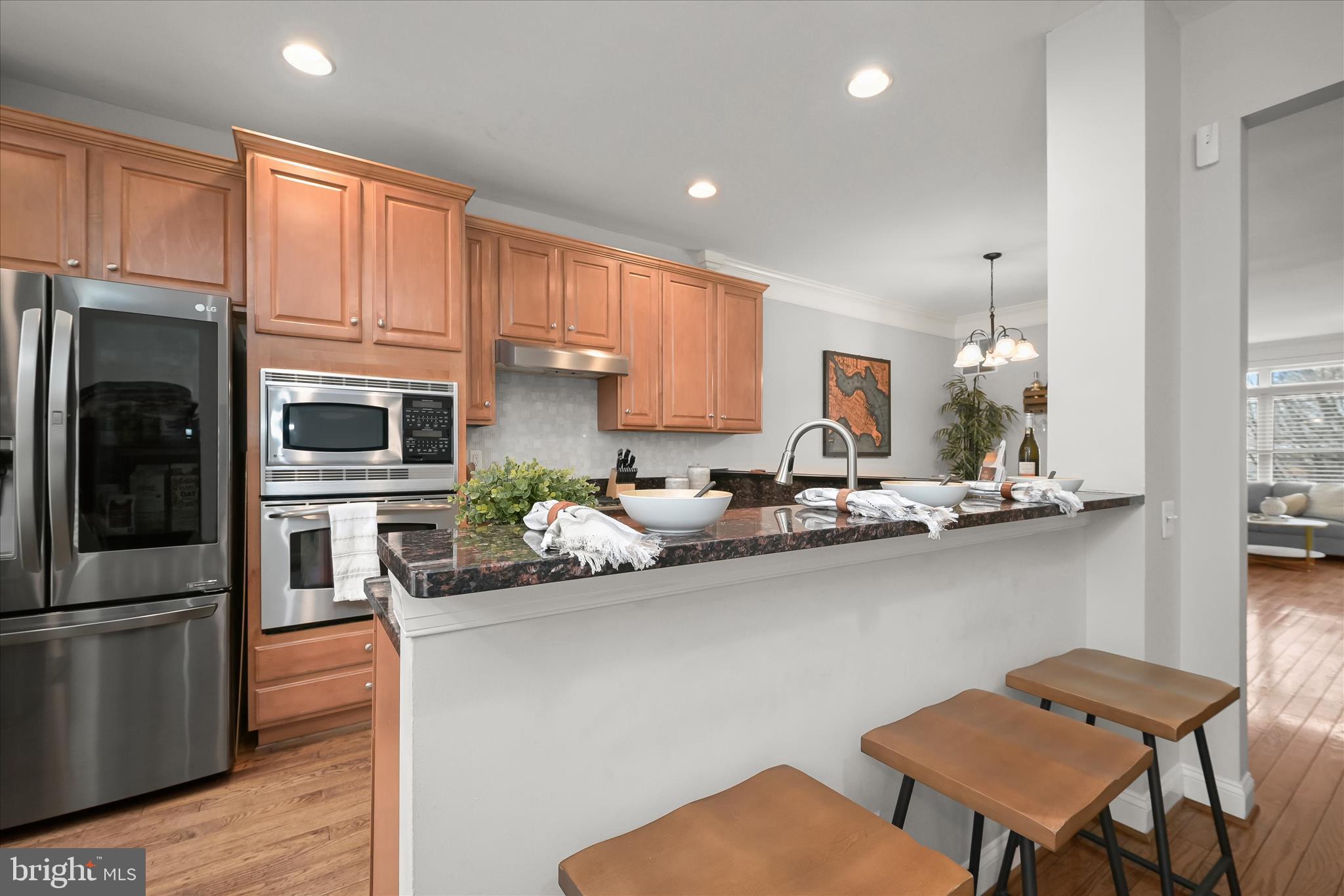 LOCUST POINT - Residential