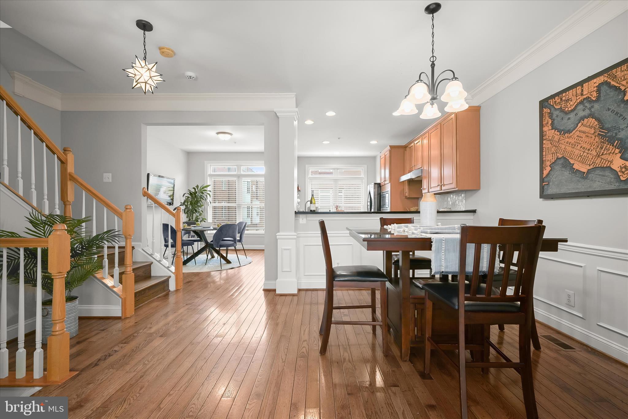 LOCUST POINT - Residential