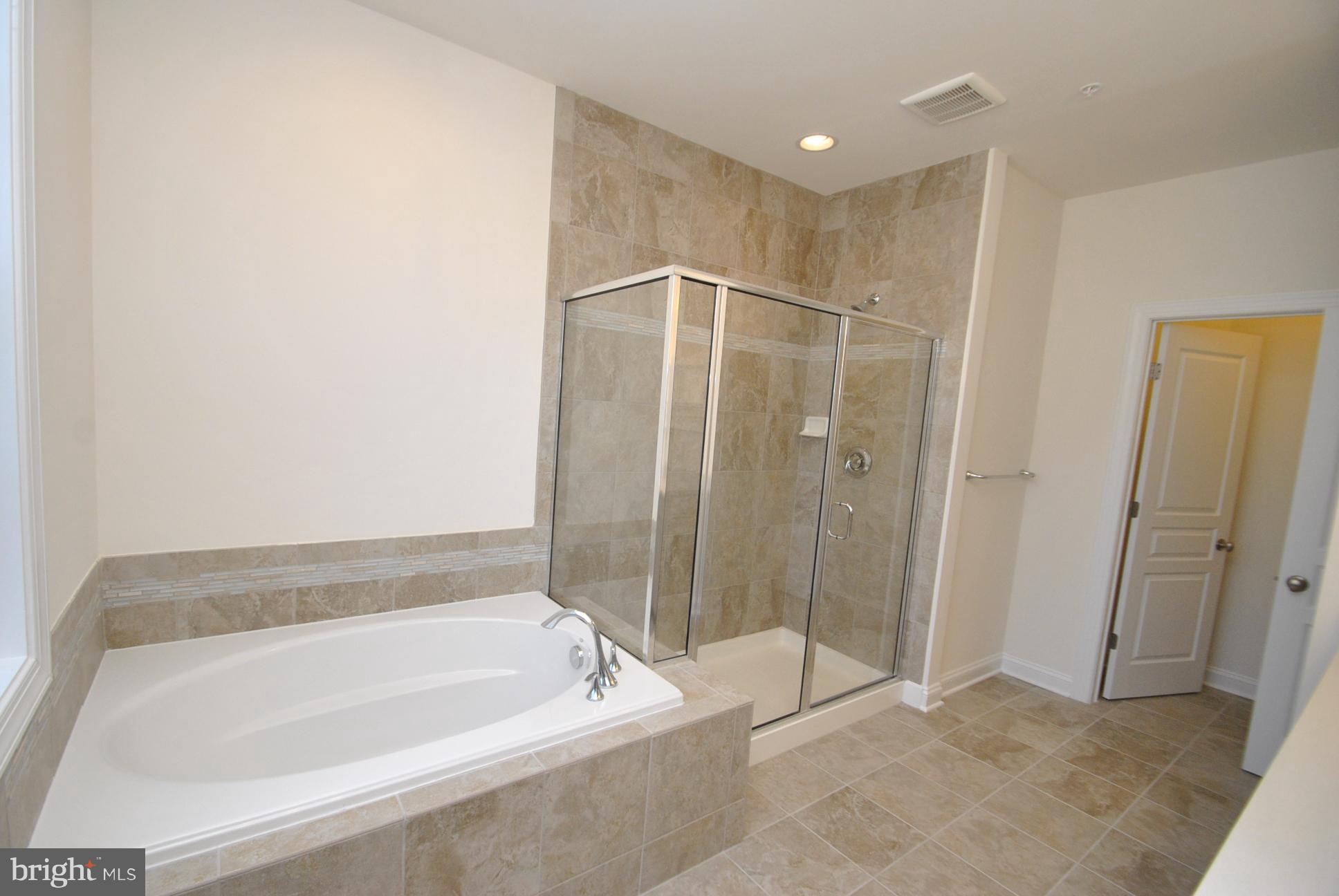 DULANEY VIEW - Residential