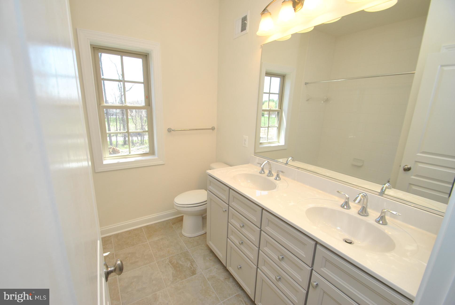 DULANEY VIEW - Residential