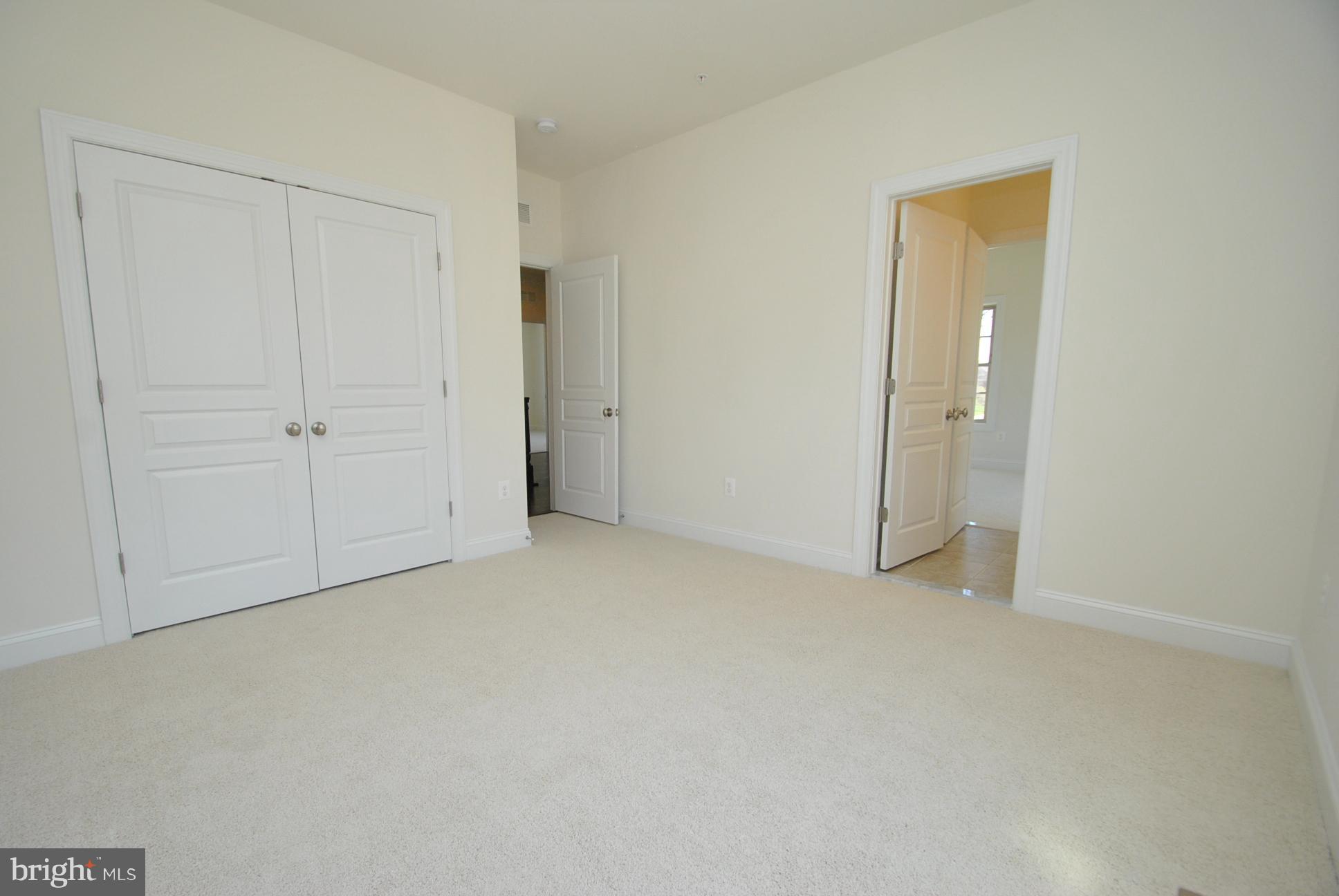 DULANEY VIEW - Residential