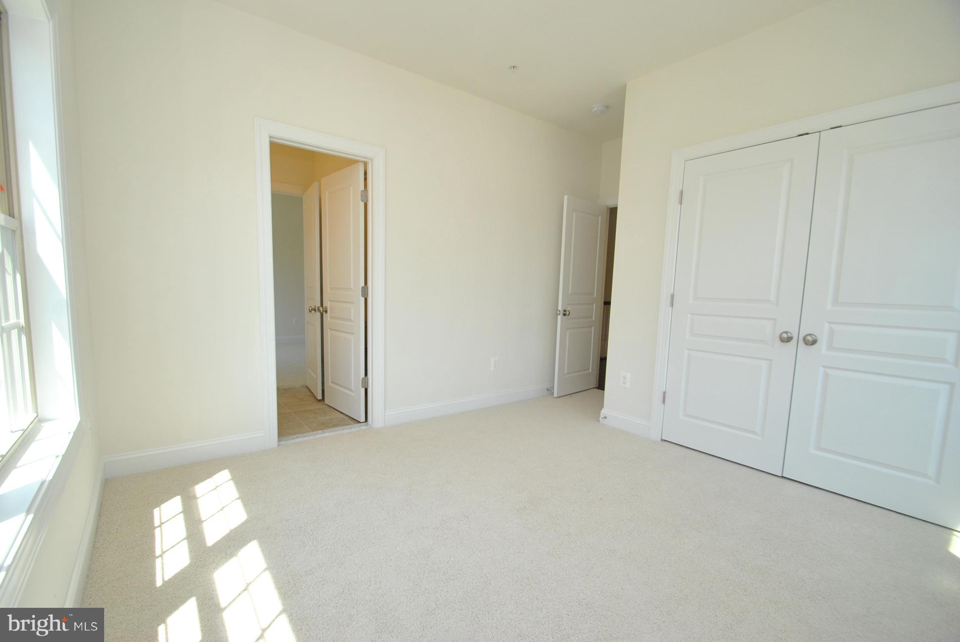 DULANEY VIEW - Residential