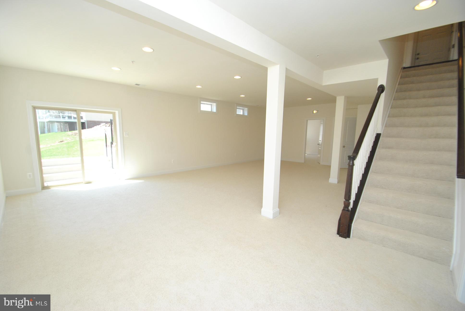 DULANEY VIEW - Residential