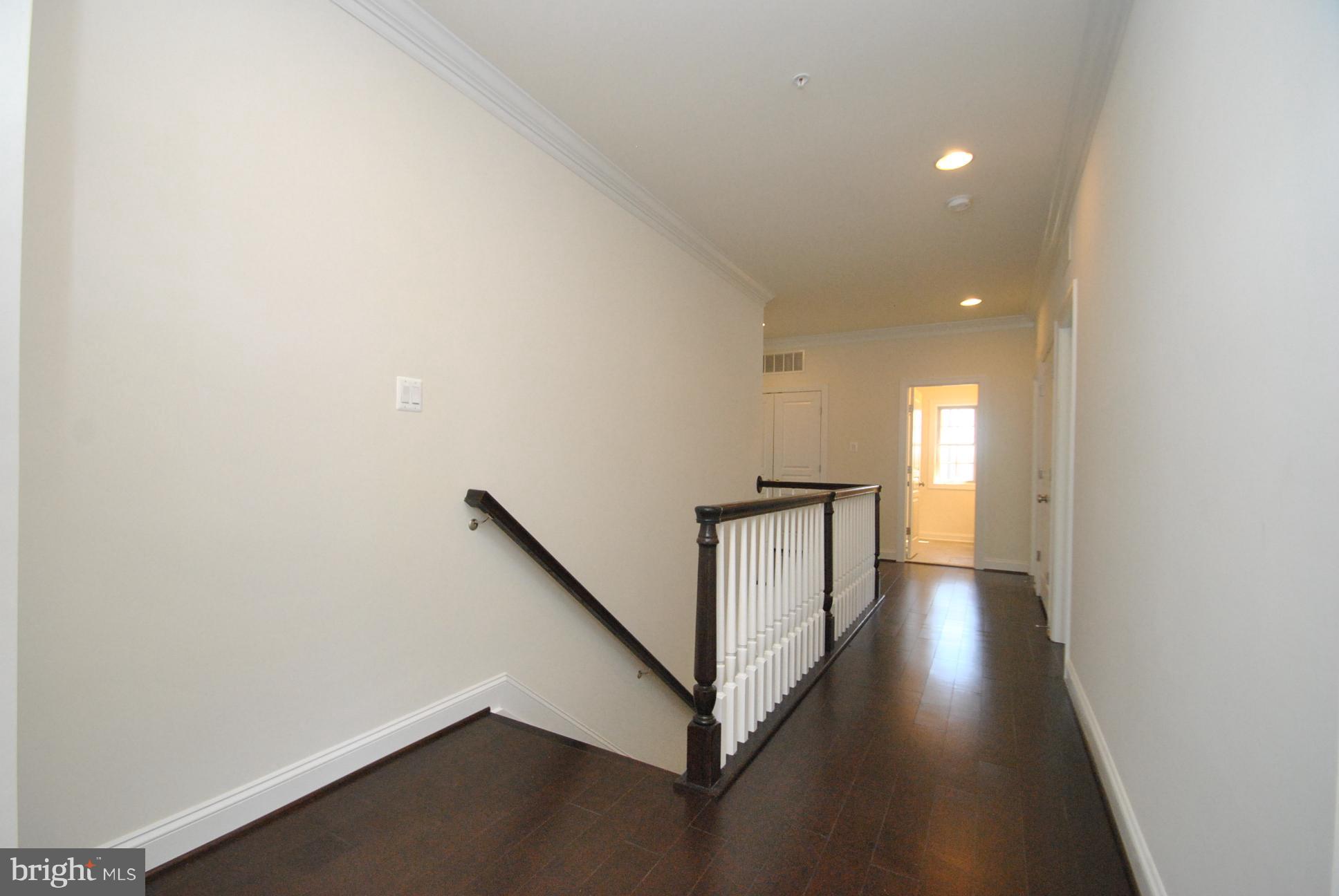 DULANEY VIEW - Residential