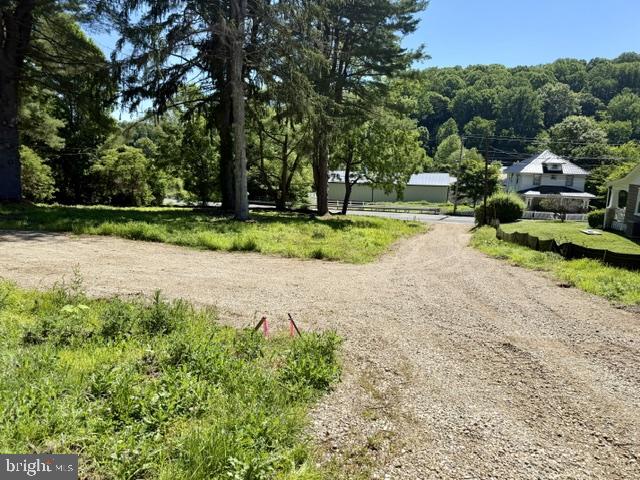 1075 YORKLYN ROAD