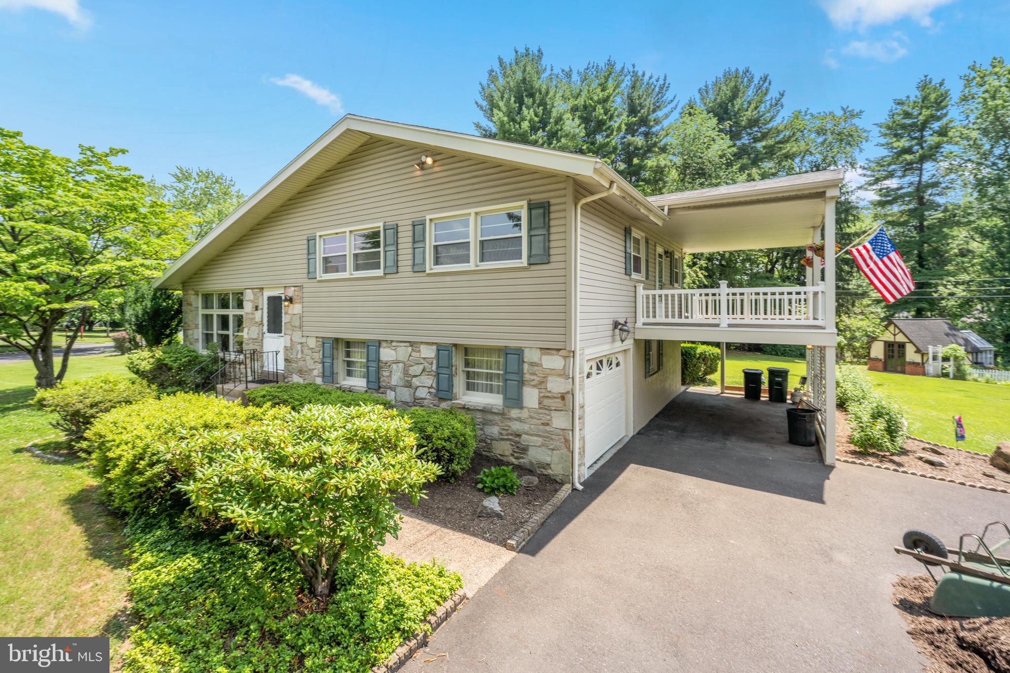 106 PEARL DRIVE