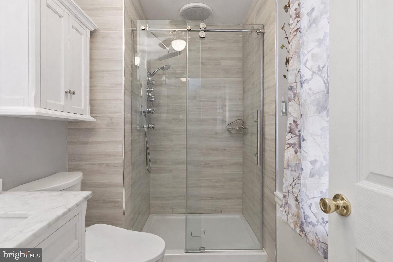 NESHAMINY VALLEY - Residential