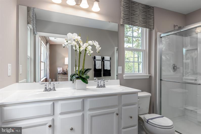 JAMES RUN TOWNHOMES - Residential