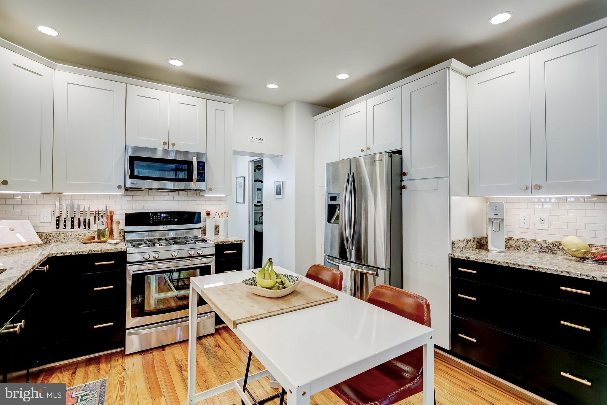 HIGHLANDTOWN - Residential