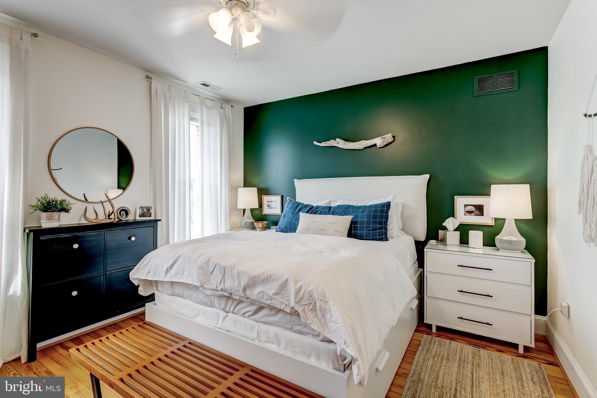 HIGHLANDTOWN - Residential