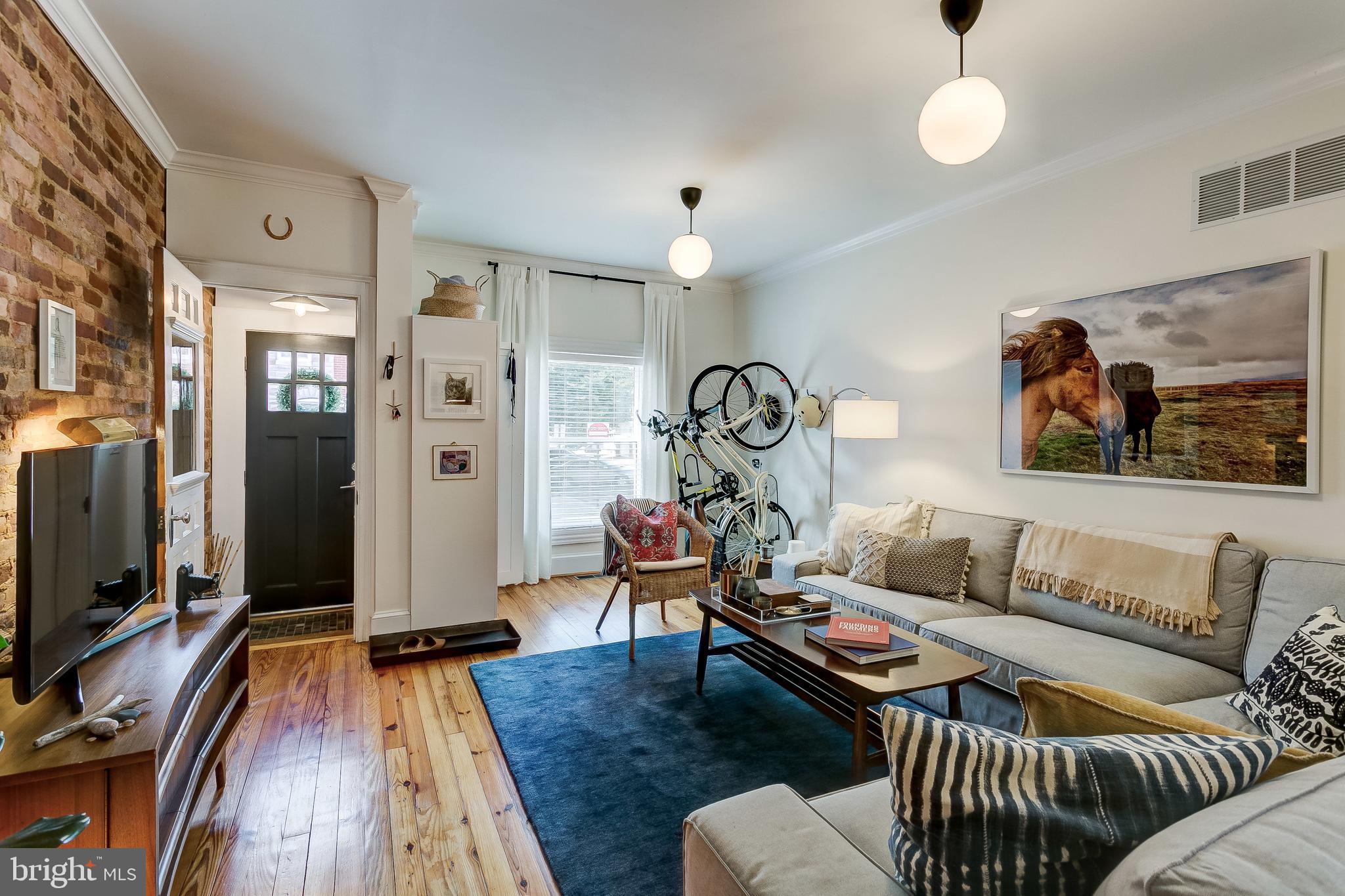 HIGHLANDTOWN - Residential