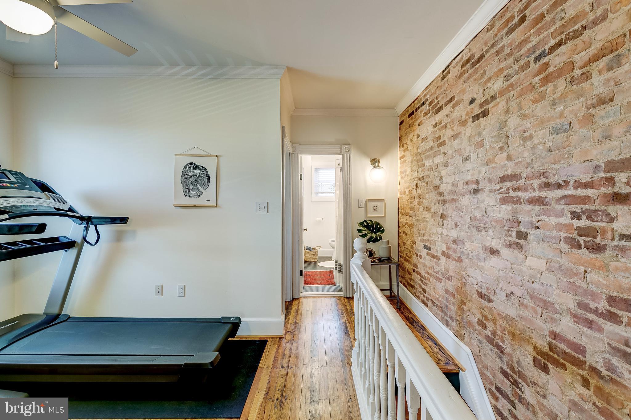 HIGHLANDTOWN - Residential