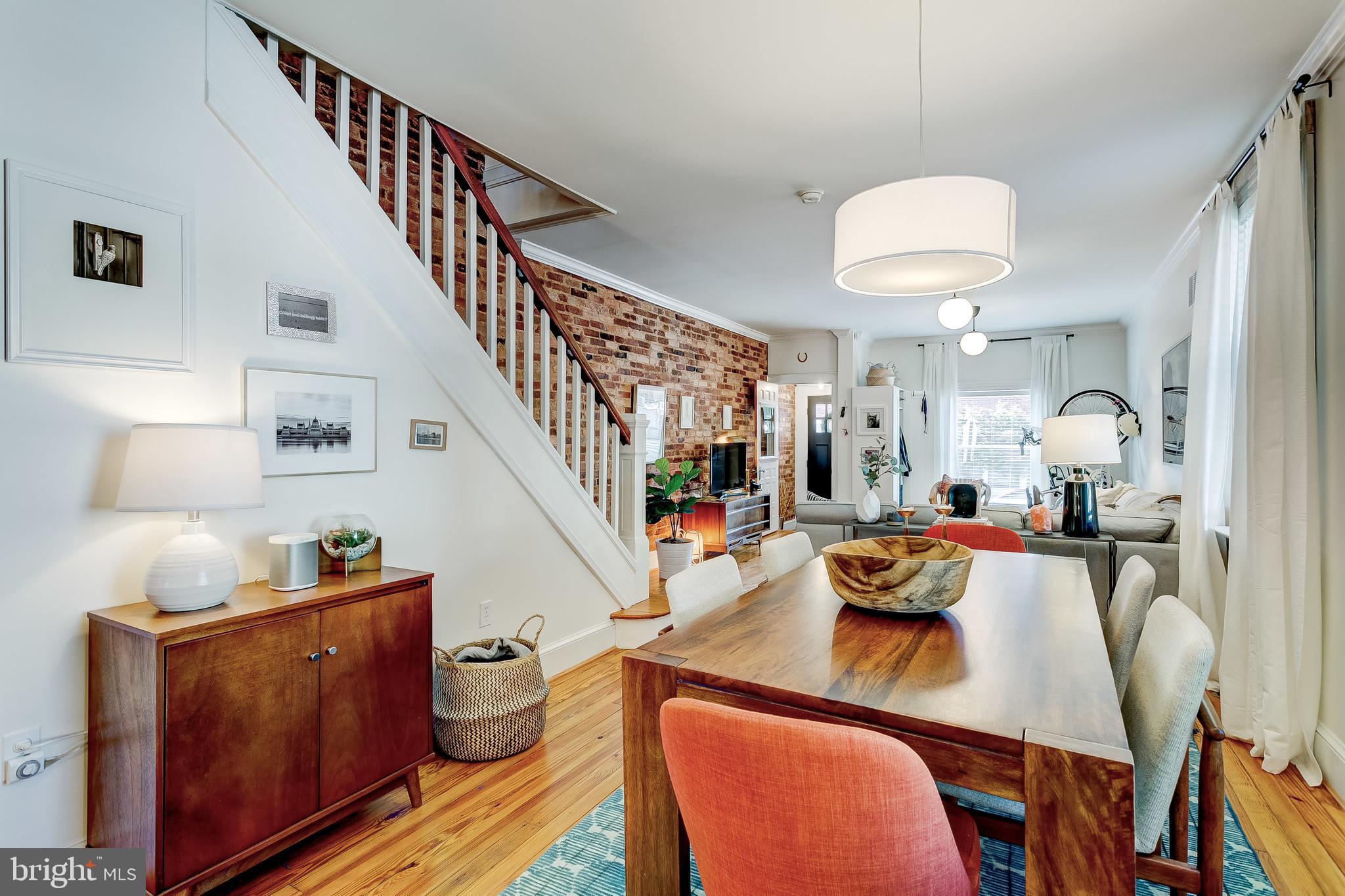 HIGHLANDTOWN - Residential