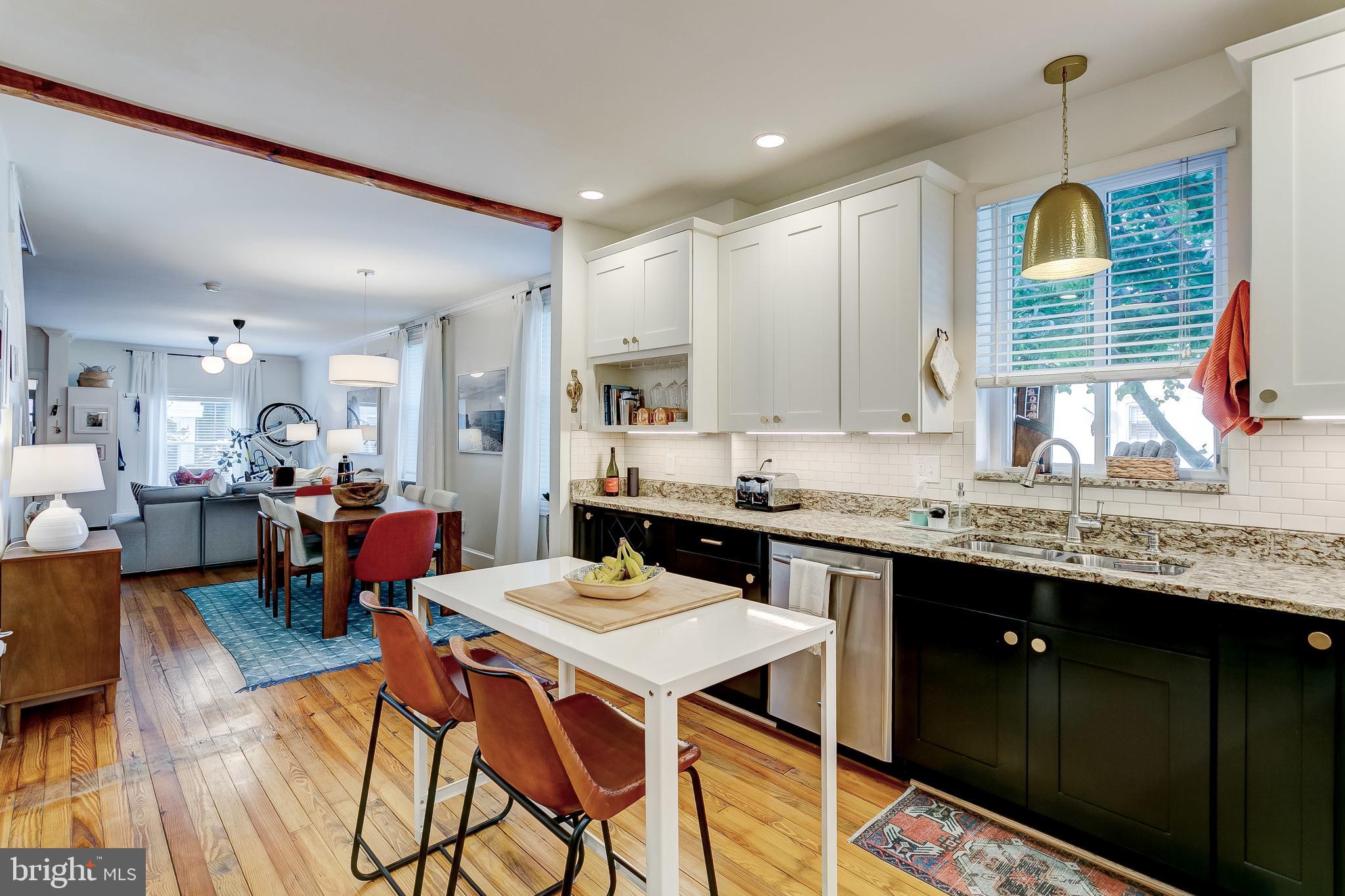 HIGHLANDTOWN - Residential