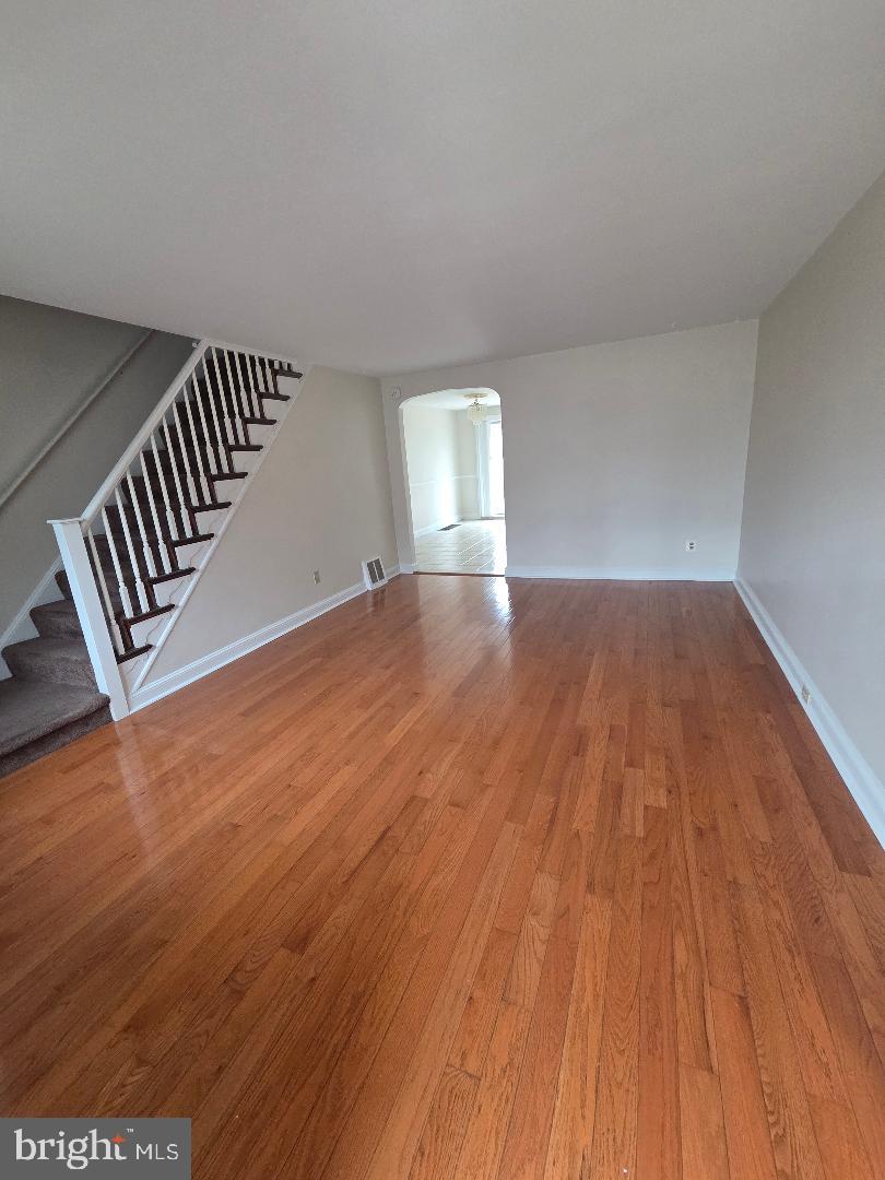 5137 WESTLEY DRIVE