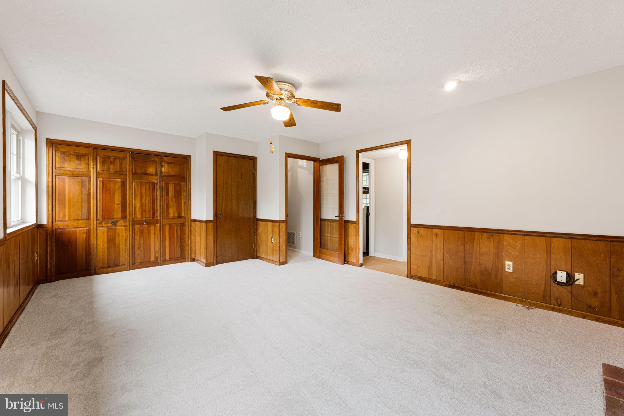 SIGNAL HILL - Residential