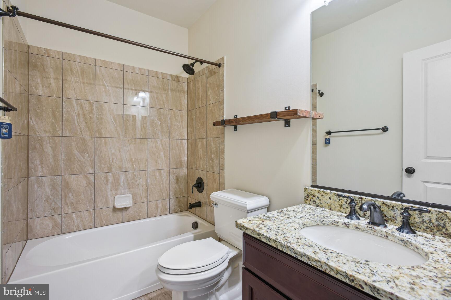 MOOREFIELD STATION - Residential Lease