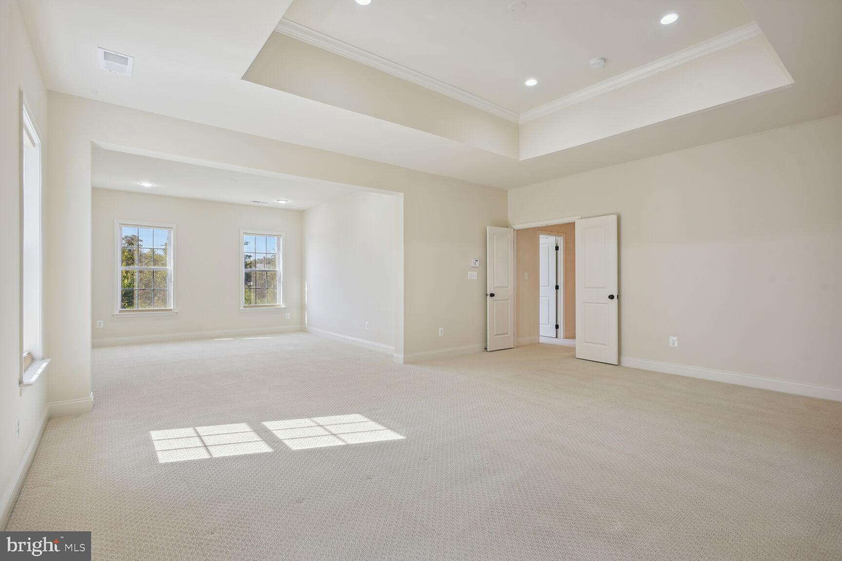 MOOREFIELD STATION - Residential Lease