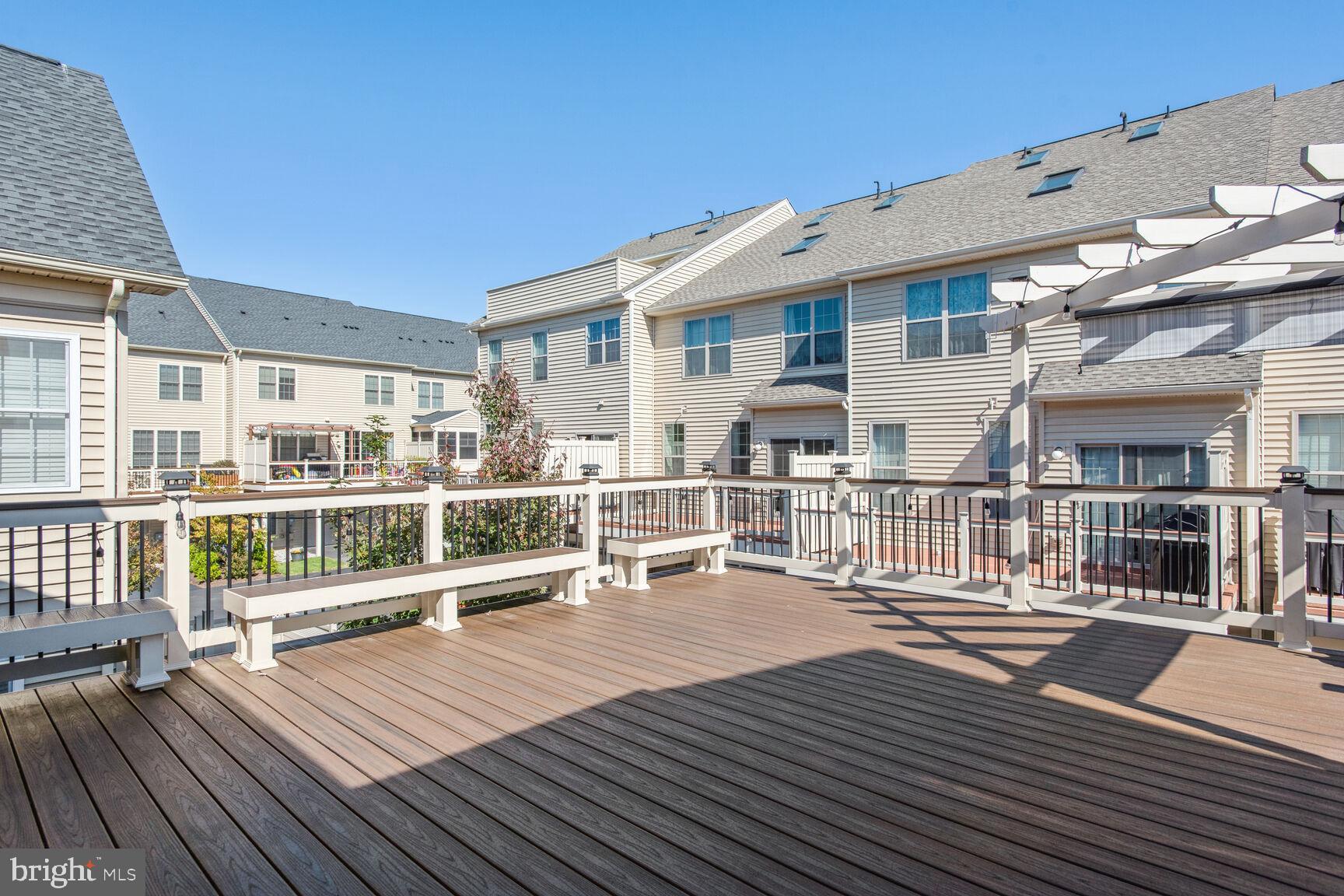 MOOREFIELD STATION - Residential Lease