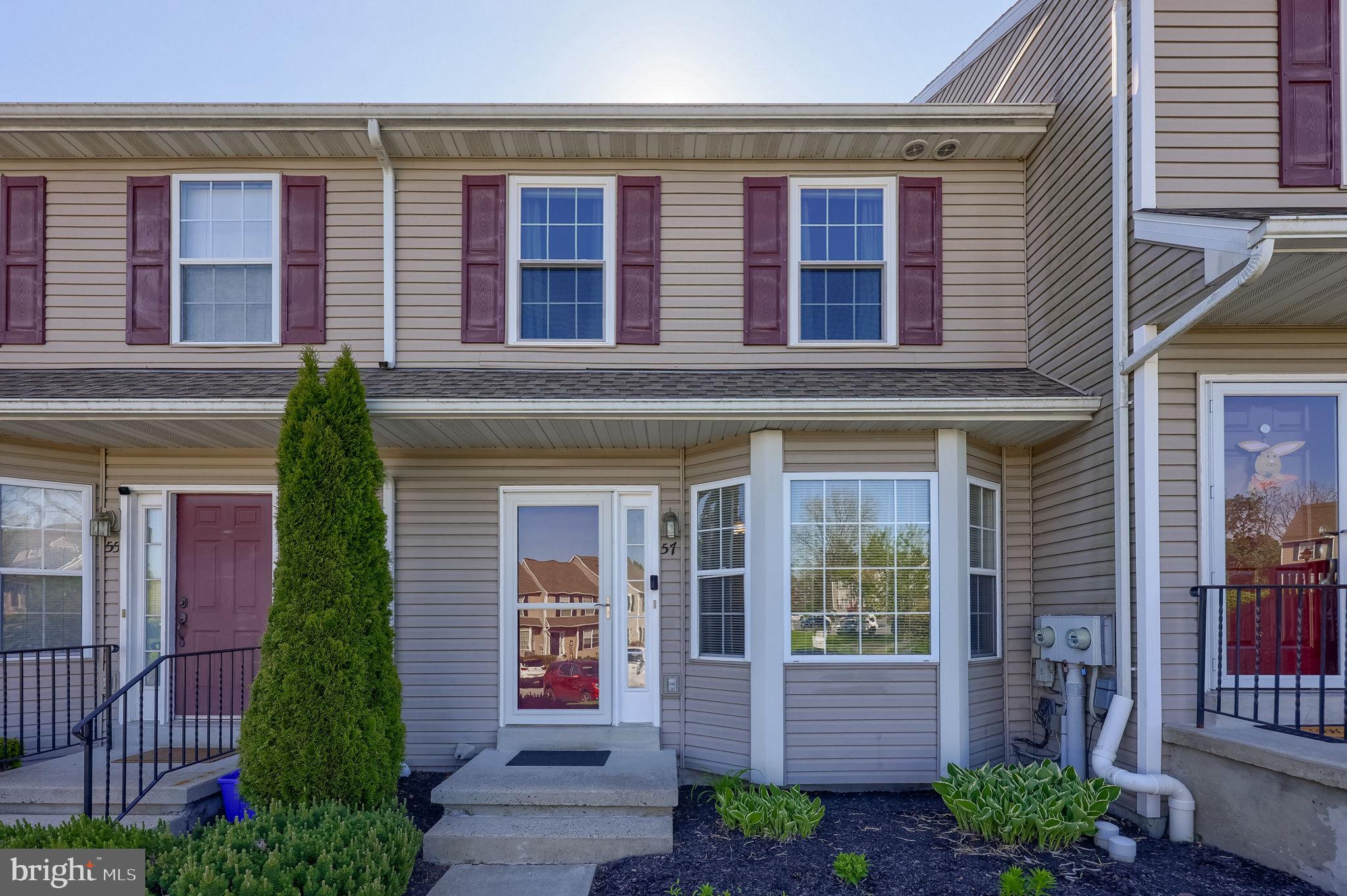 BLACKSMITH POINTE - Residential