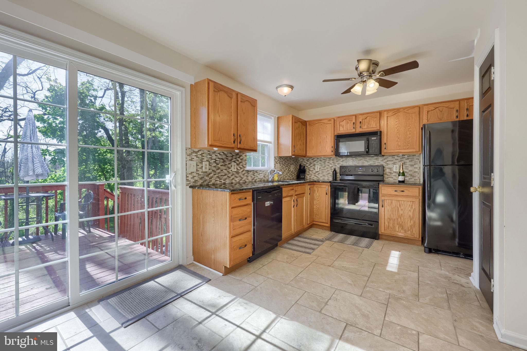 BLACKSMITH POINTE - Residential