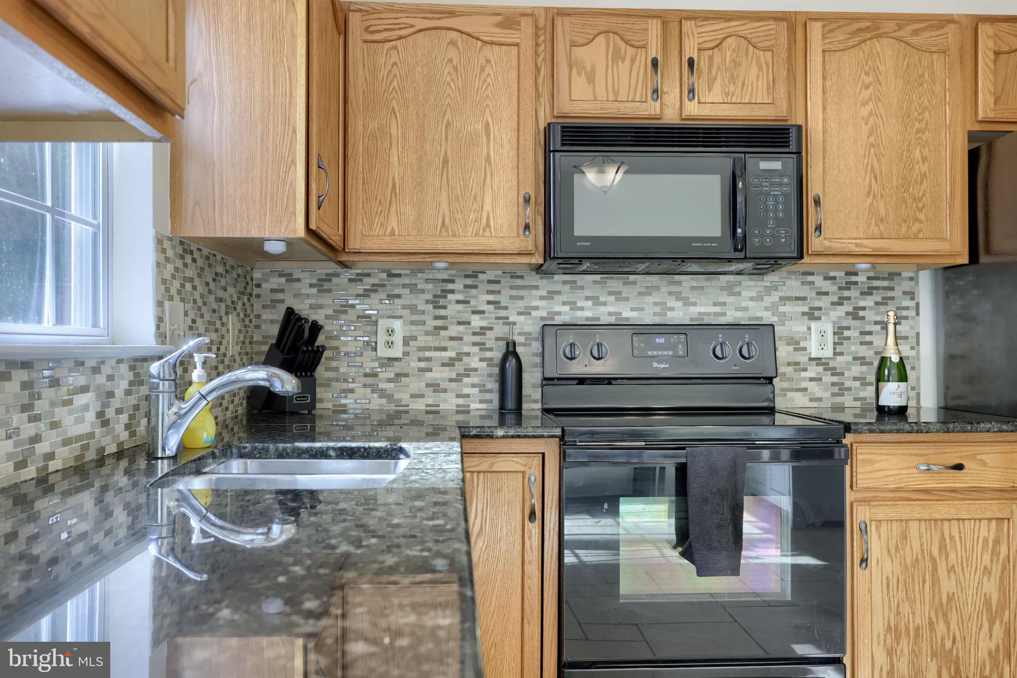 BLACKSMITH POINTE - Residential