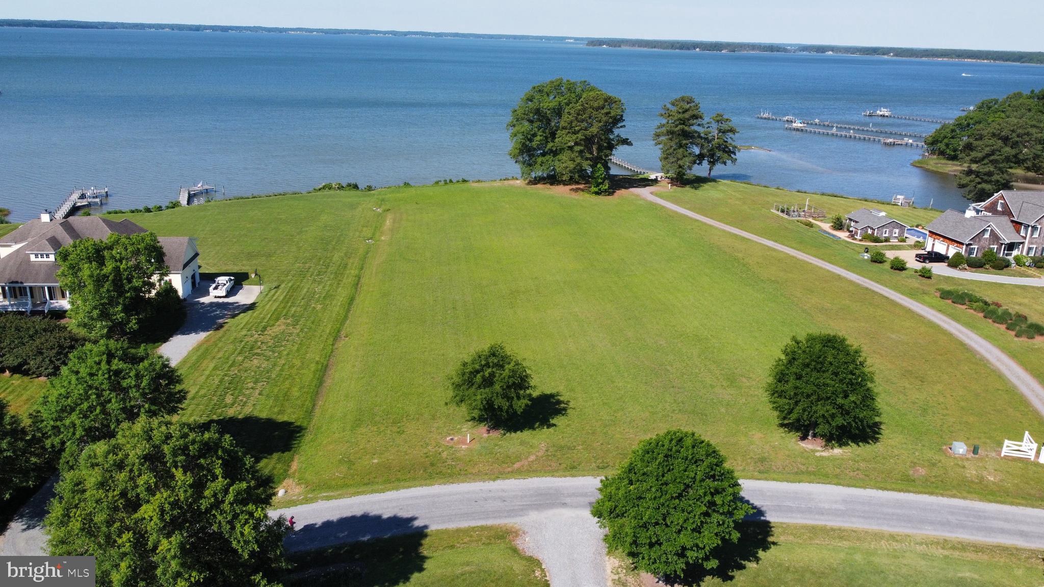4 RIVER VILLAGE DRIVE