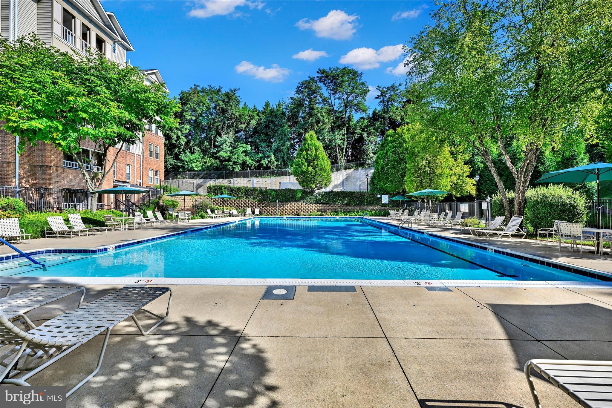 HIGH VIEW AT HUNT VALLEY - Residential