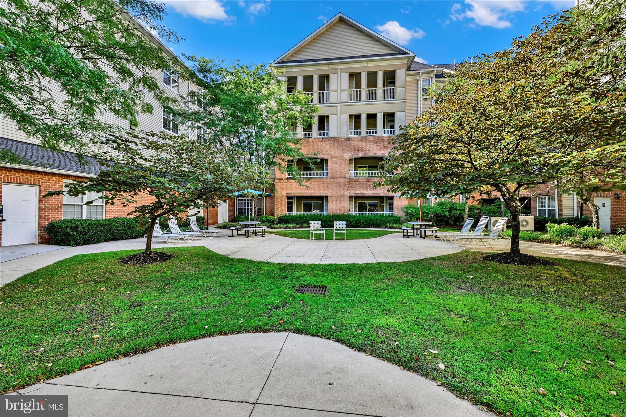 HIGH VIEW AT HUNT VALLEY - Residential